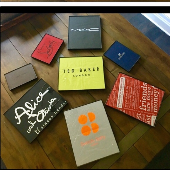 Mystery Bundle of 4 logo bags 💁🏼‍♀️🛍🎨 - Picture 7 of 8